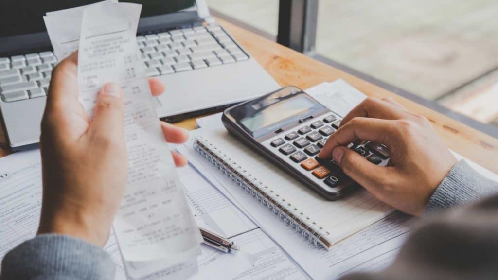 inadimplencia-como-cobrar-sem-perder-o-cliente