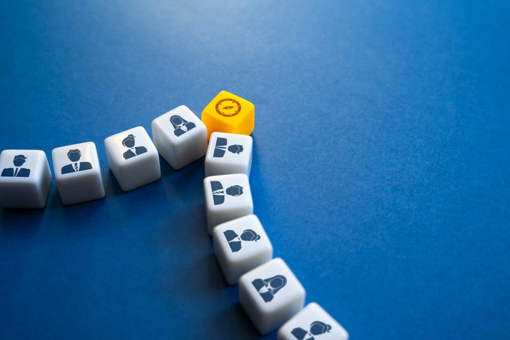 Benchmarking: o que é, tipos e como fazer na sua empresa. 1 - Socialhub - Para todos os Negócios benchmarking